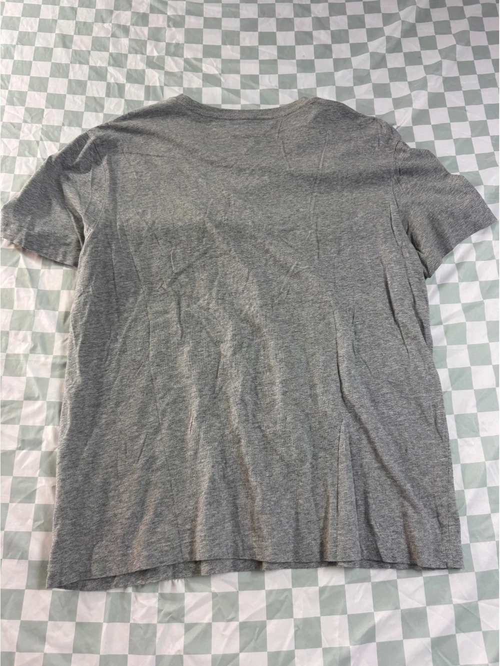 Tommy Hilfiger Men's Grey Crew Neck Pocket T-Shirt Size L
